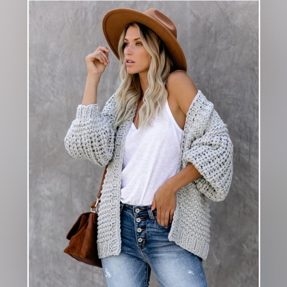 Vici Sweaters - VICI Gorgeous Gray Thick Knit Cardigan Sweater Size M/L